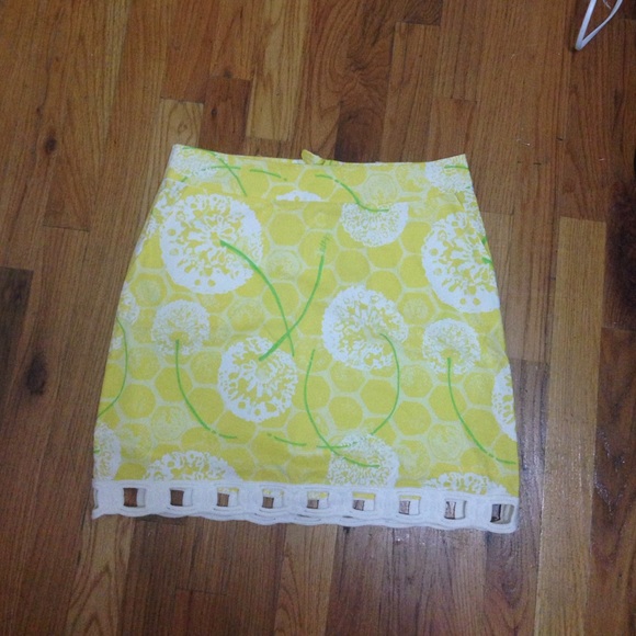 Yellow printed Lilly Pulitzer skirt