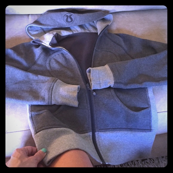 Lululemon grey/heather hoodie - warm!