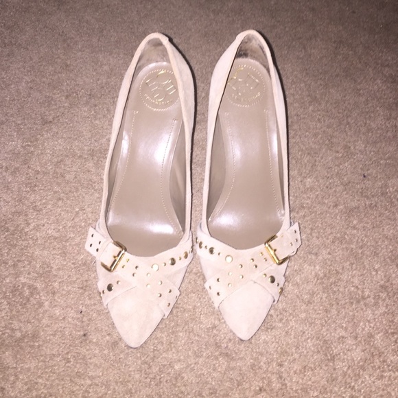 BCBGeneration Shoes - Taupe Suede BCBG shoes 4 inch heel