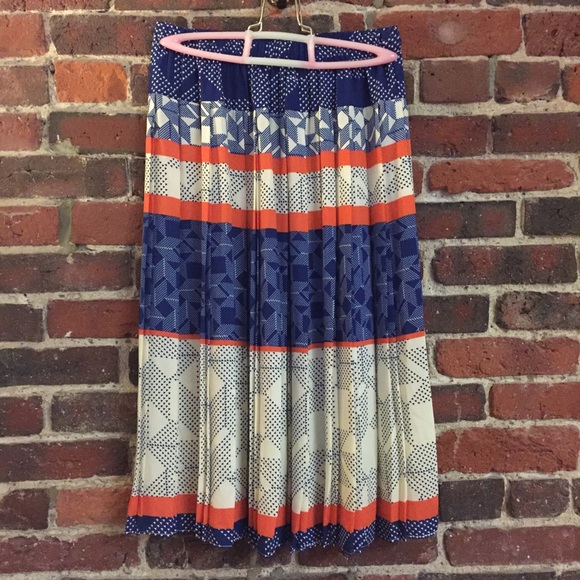 Pattern Knee-Length Skirt