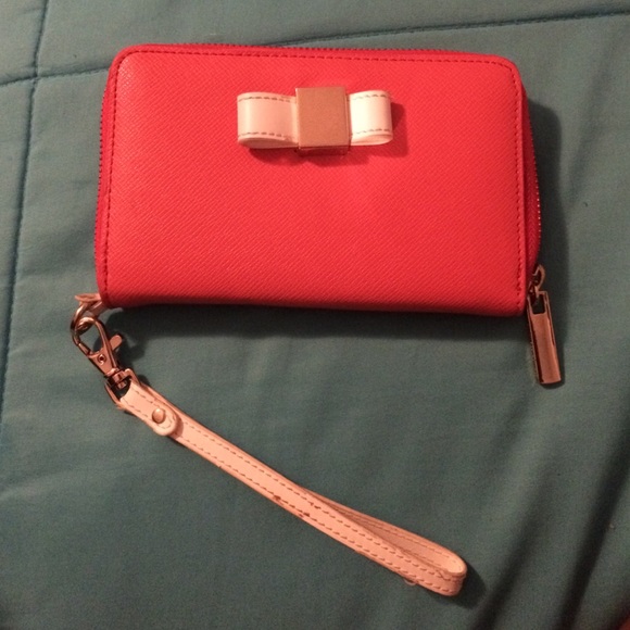 Ivanka Trump wallet clutch
