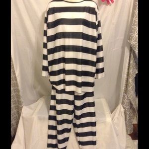 Costume