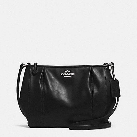 Leather  Inside open pocket  , fabric lining