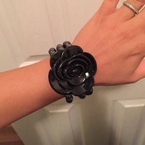 Black rose beaded bracelet