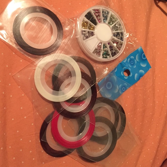 Nail Art Kit (jewels & tape)