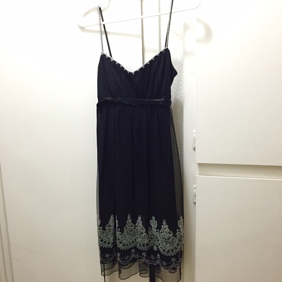 Semi-formal/homecoming dress w/ silver bead detail