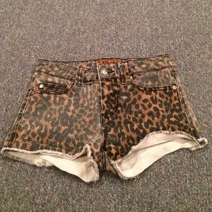 TRIP NYC shorts