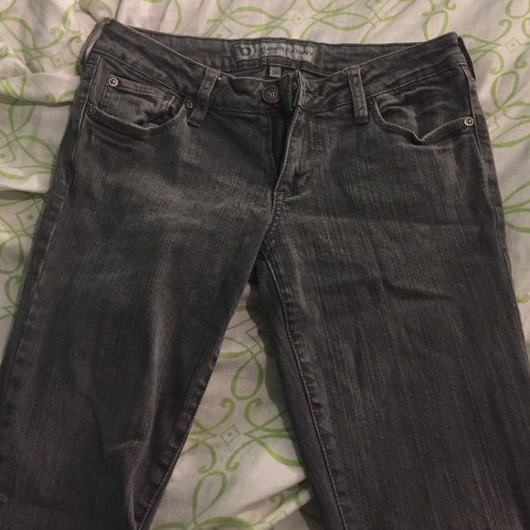 Bullhead gray skinny jeans