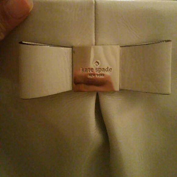 kate spade NY Small Evie Tote Bag - Picture 2 of 4