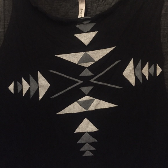 Aztec Crop Top - Picture 2 of 3