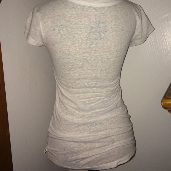 🎀Sold in bundle🎀Victorias Secret Shirt - Picture 2 of 2