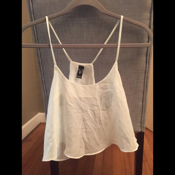 White crop top
