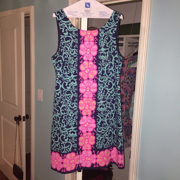 Lilly Pulitzer shift dress