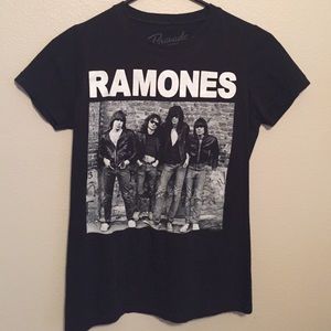 Ramones tee shirt