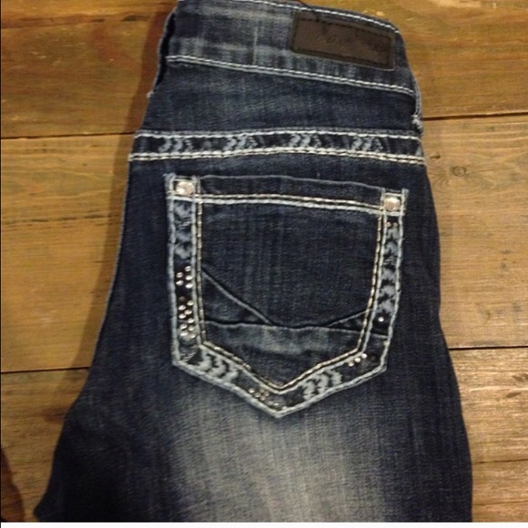 Buckle Jeans