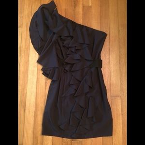 One shoulder dress