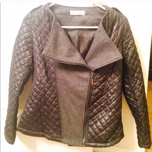 Faux leather jacket - Picture 2 of 3