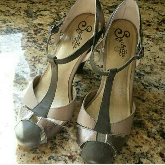Seychelles vintage heels