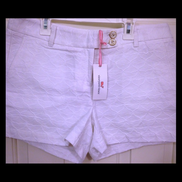 Vineyard Vines shorts