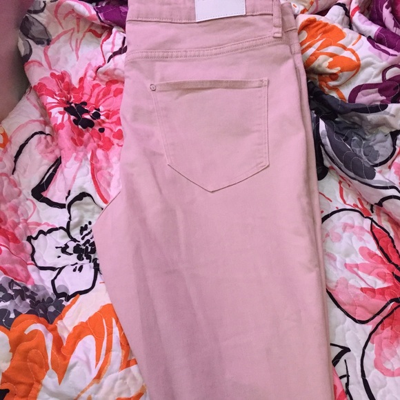 SOLD!! - Picture 4 of 4