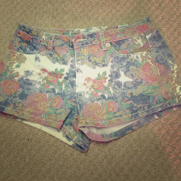 Floral YMI shorts