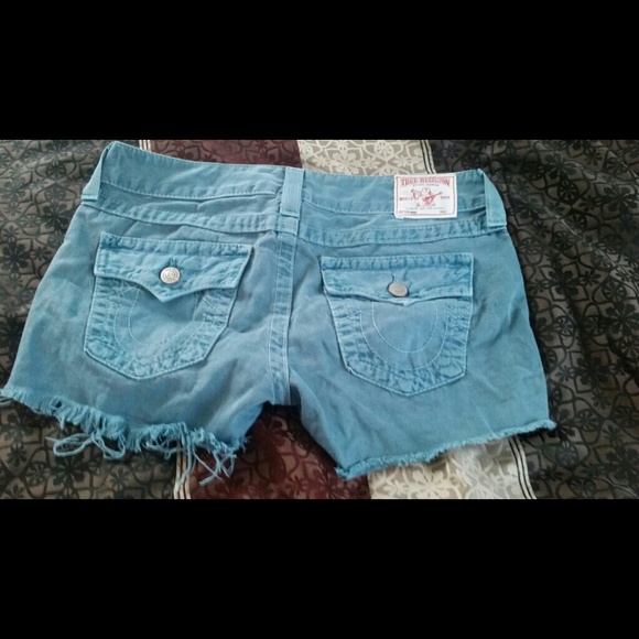 Shorts - Picture 2 of 2