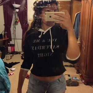 long sleeve crop top