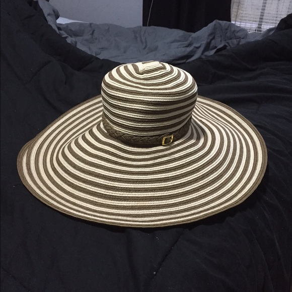 San Diego Hat Co. floppy hat