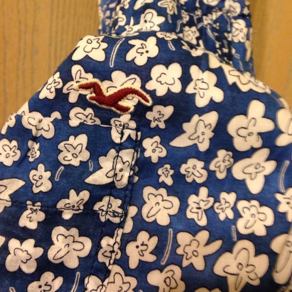 Hollister romper - Picture 2 of 3