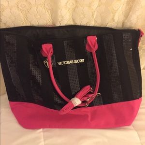 Victoria secret black and pink bag w/sequence