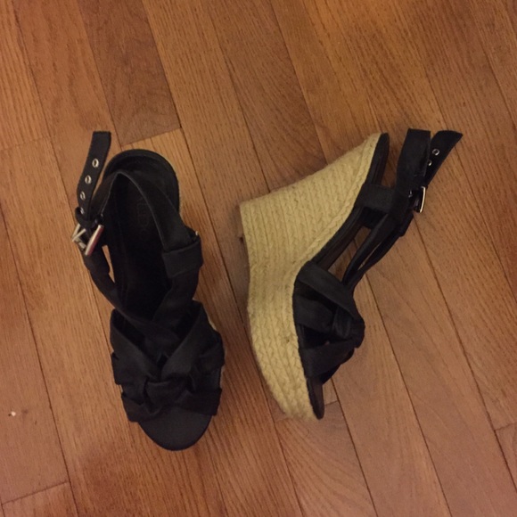 Aldo 7.5 black wedges