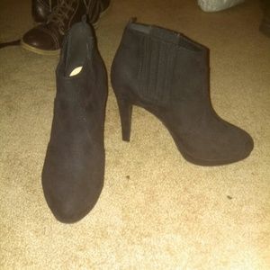 H&M booties never worn