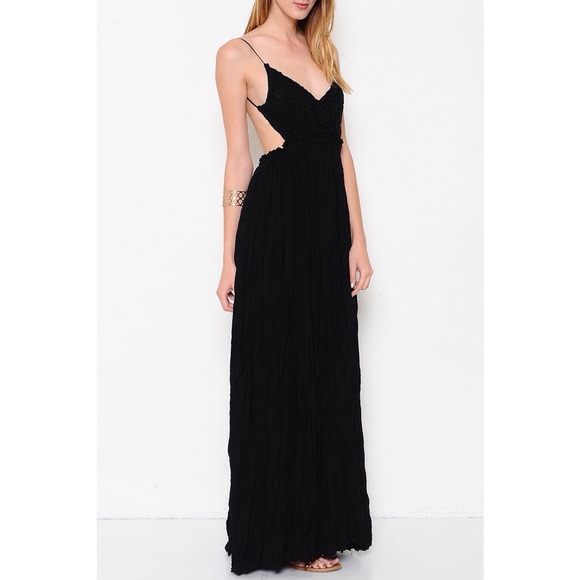 X "Moonset" Backless Lace Maxi Dress - Picture 2 of 4