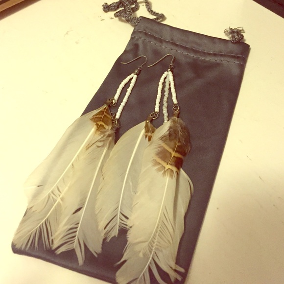 BOHO white feather earrings