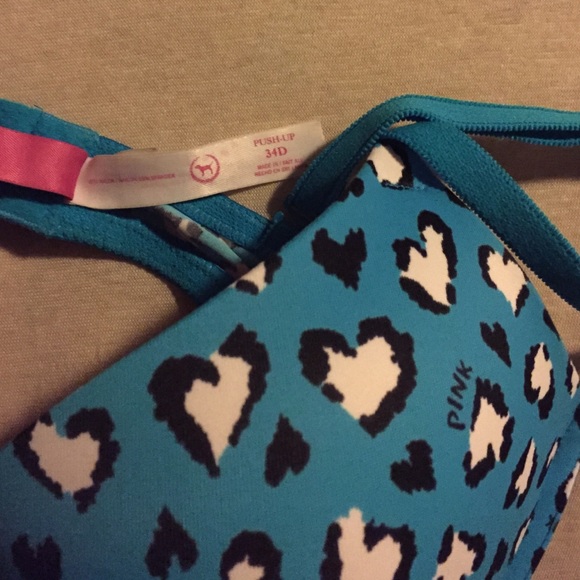 PINK by VS bras 34D - Picture 3 of 6