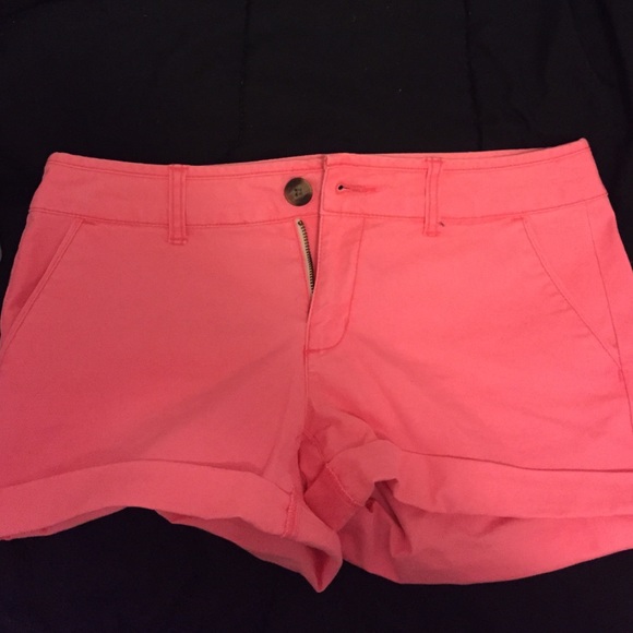 AE hot pink shorts