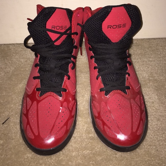 Derrick Rose Adidas AdiZero Basketball Shoes - Picture 2 of 4