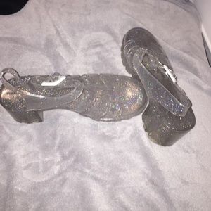 Heel jelly shoes