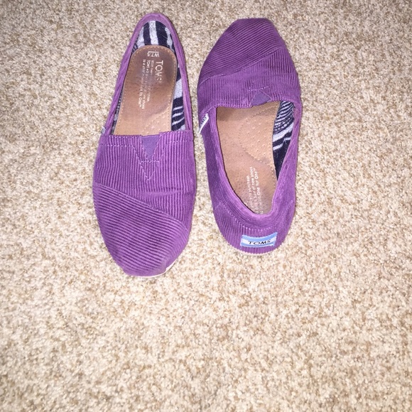 Purple corduroy Toms