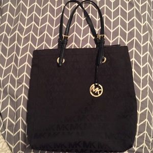 Michael Kors Black Tote !
