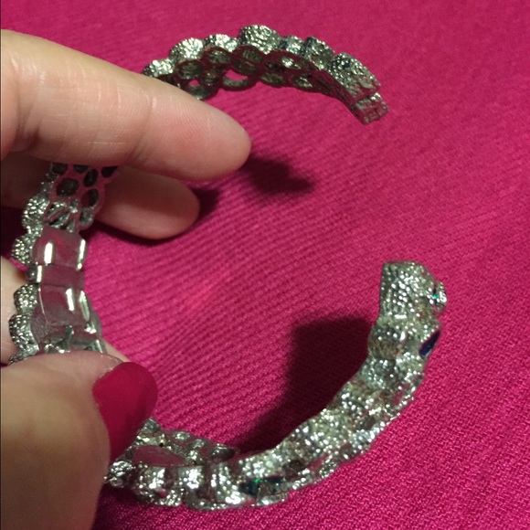 Metallic bangle - Picture 3 of 4