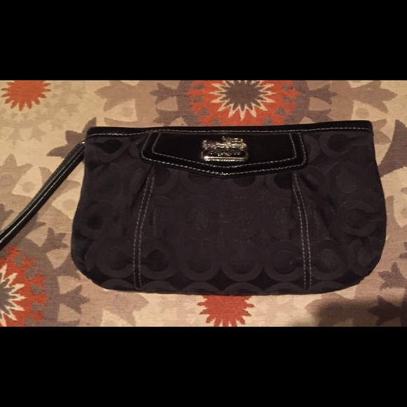 Signature Coach Wristlet