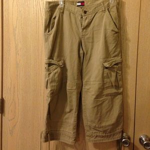 Khaki capris