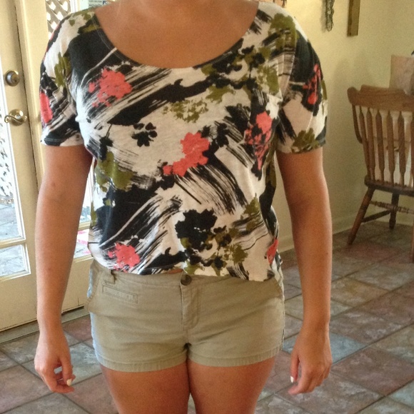 Volcom crop top