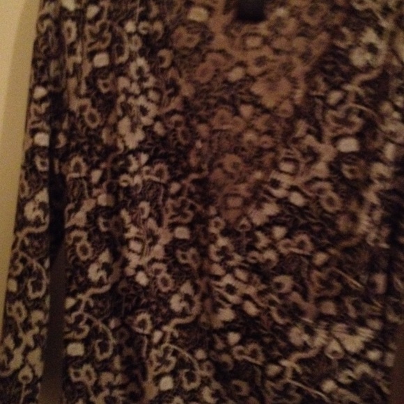Nice Dress - Picture 2 of 4