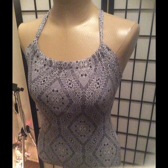 Tank top - Picture 2 of 4