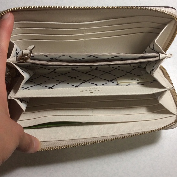 Kate spade neda newbury lane cement wallet - Picture 4 of 4