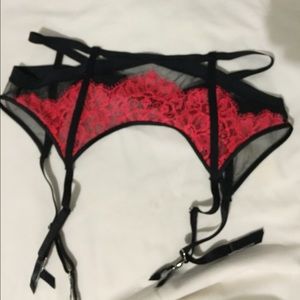VS GARTER BELT