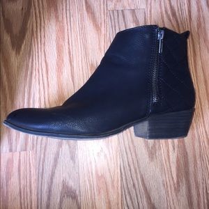 Steve Madden booties