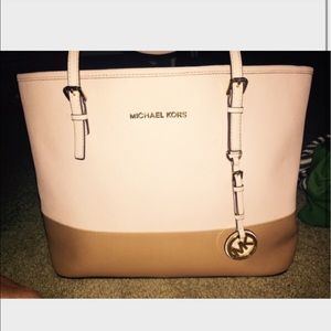 Mk purse